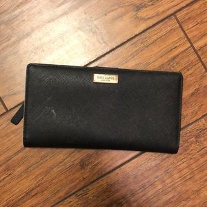 Black Kate Spade wallet